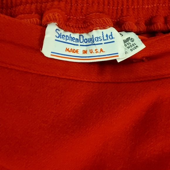 Red Skirt Suit - Picture 7 of 10